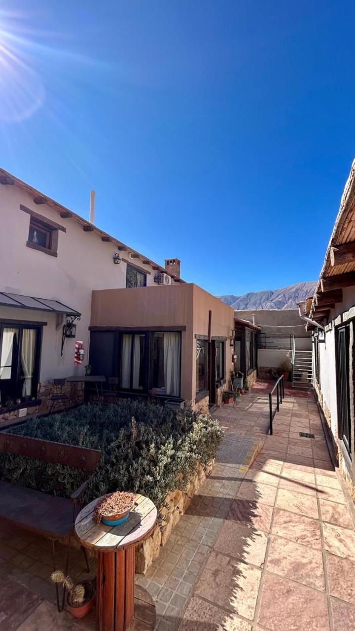 Tierra Virgen Apartments Purmamarca Exterior foto
